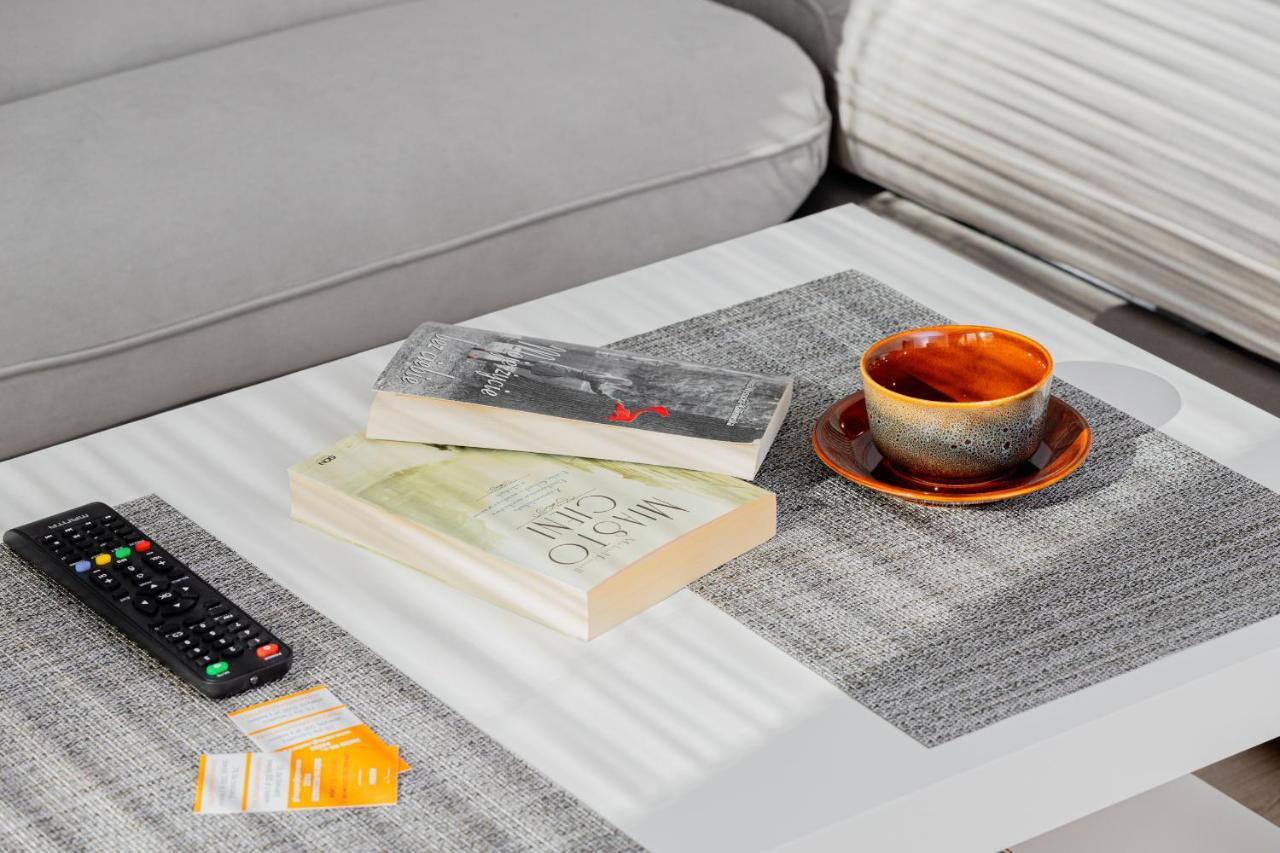 Gdanska Two-Bedroom Apartment Brzezno Beach By Noclegi Renters Luaran gambar