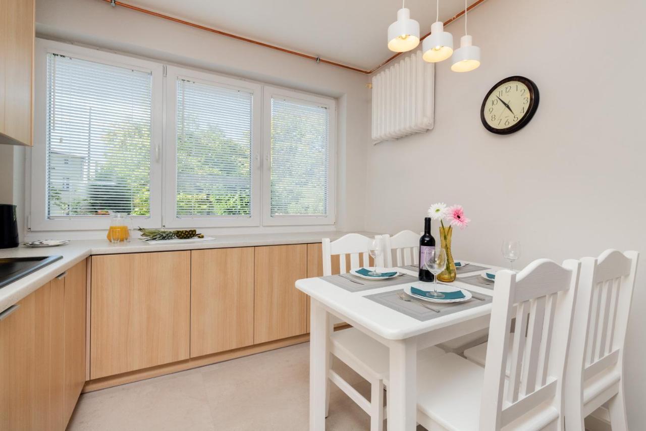 Gdanska Two-Bedroom Apartment Brzezno Beach By Noclegi Renters Luaran gambar